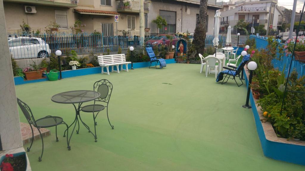 לינה וארוחת בוקר מסקלי Beb I Delfini Di Casa Paola מראה חיצוני תמונה