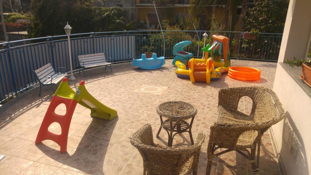 לינה וארוחת בוקר מסקלי Beb I Delfini Di Casa Paola מראה חיצוני תמונה